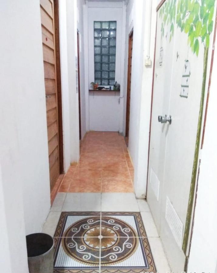 Greenkost Hostel Sintang Εξωτερικό φωτογραφία