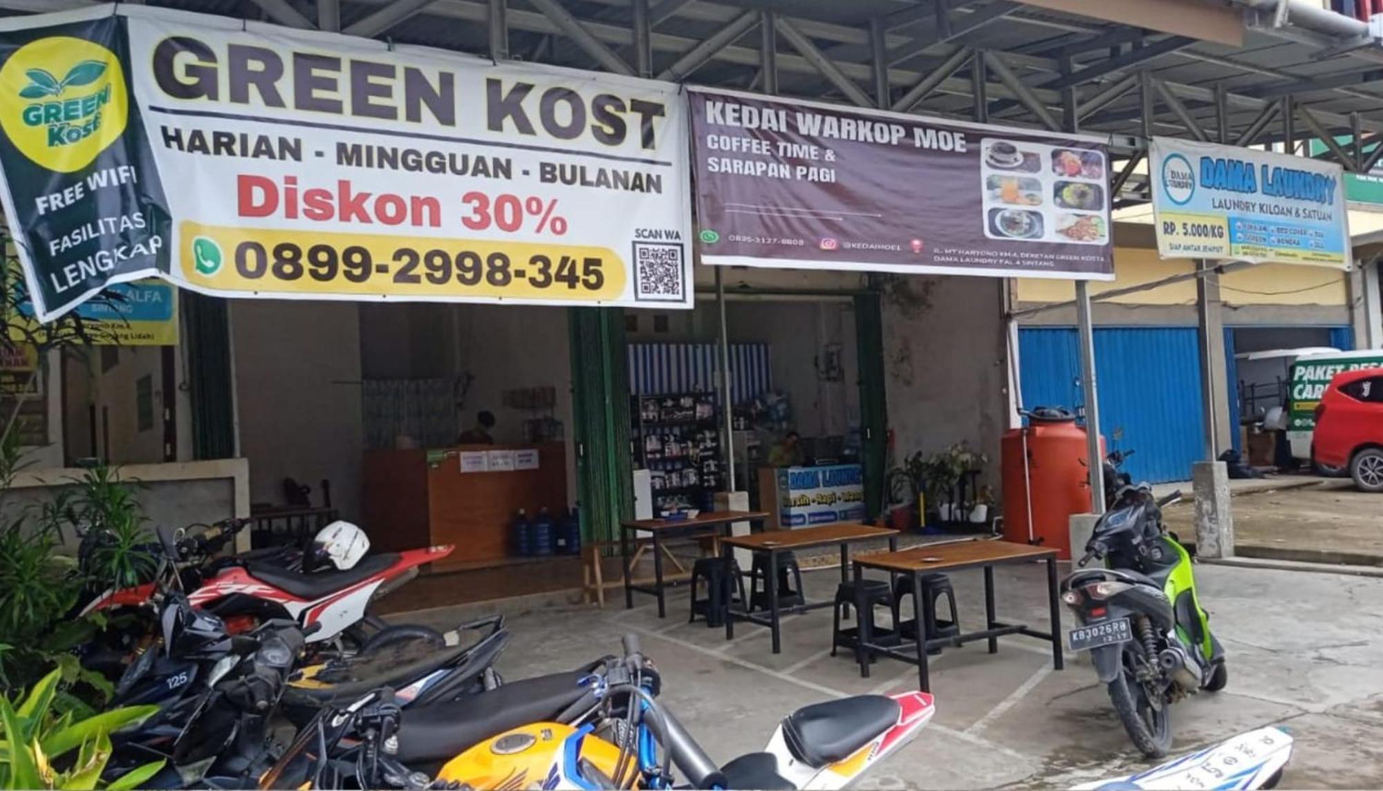 Greenkost Hostel Sintang Εξωτερικό φωτογραφία